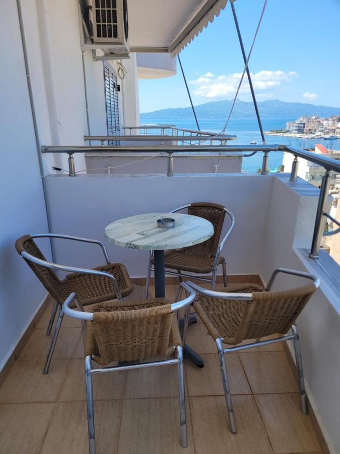 Marina Apartment Sarandë Esterno foto