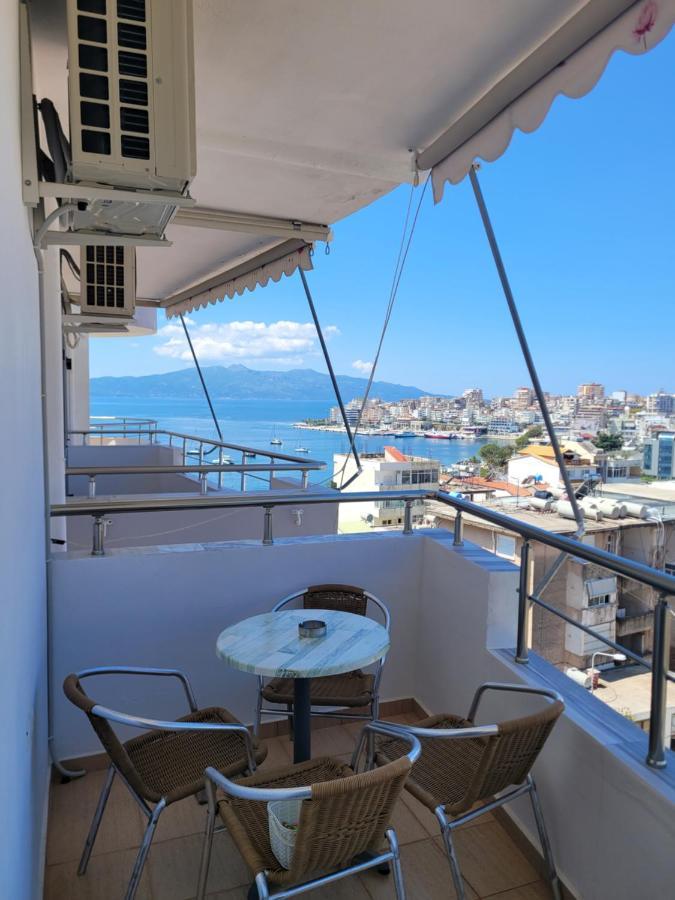 Marina Apartment Sarandë Esterno foto