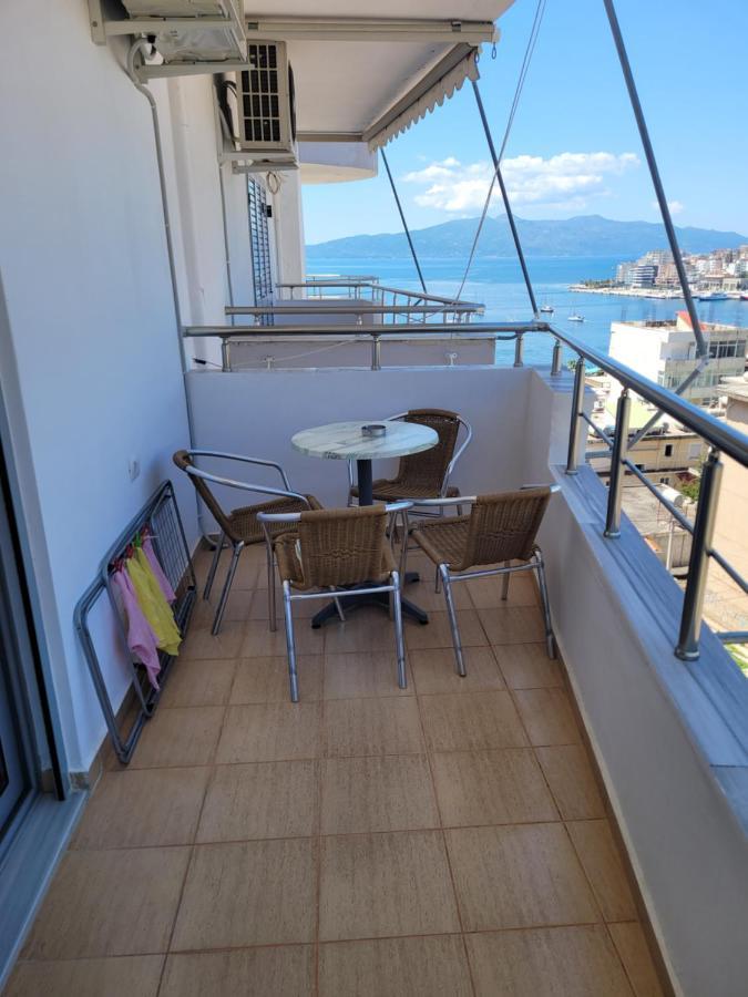 Marina Apartment Sarandë Esterno foto